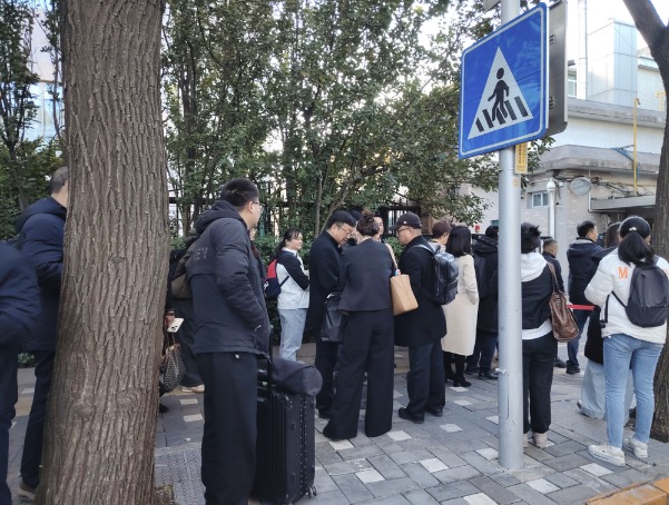 现场直击医保国谈第四天：天价“CAR-T疗法”成为商保协商焦点